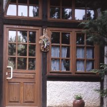 Pfänder Fensterbau - Haustüre Holz