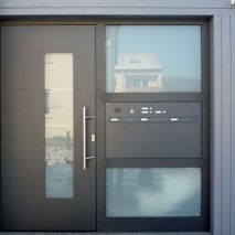 Pfänder Fensterbau - Aluminium-Haustüre